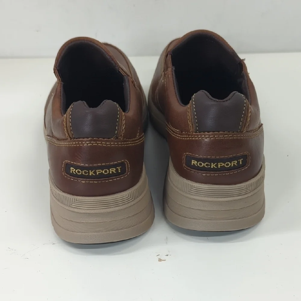 NEW Rockport Prowalker Slip On in Brown Leather Size 7.5